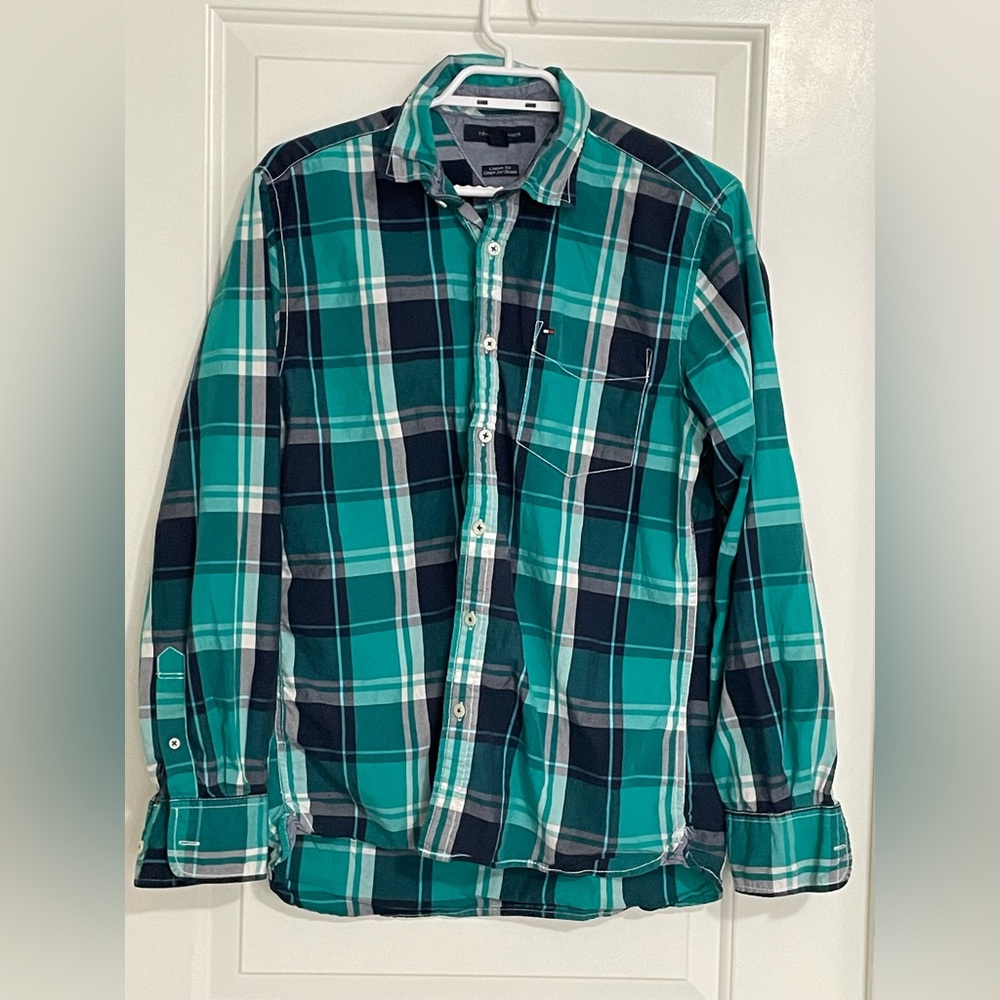 TOMMY HILFIGER Button-Down Long Sleeved Shirt